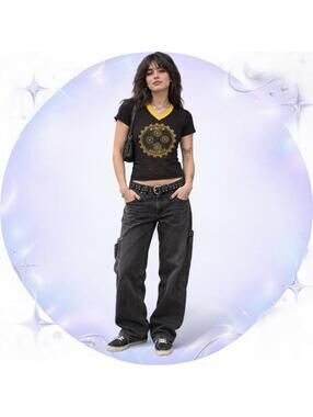 1972 BLACK YELLOW DISTRESSED RINGER TEE Y2K GRAPHIC TOP